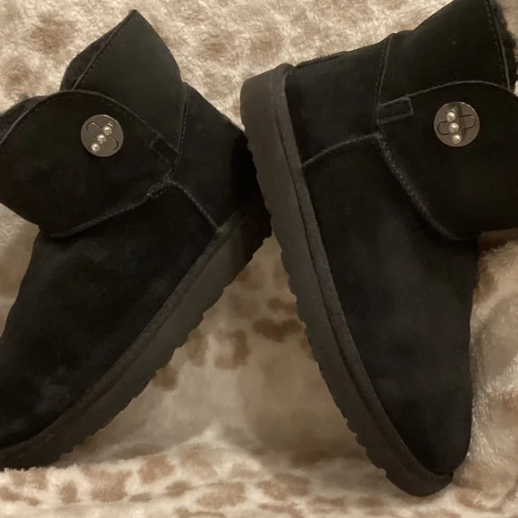 UGG Classic Mini Turnlock Bling Swarovski Crystal Black Boot, Size 8 - Picture 12 of 16